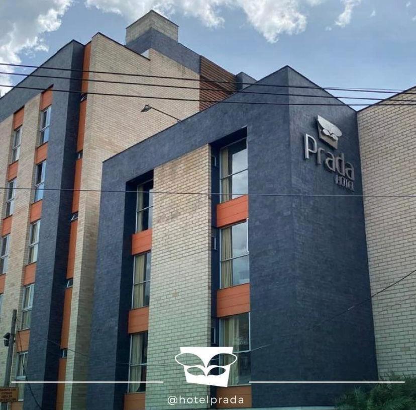 בלו Hotel Prada מראה חיצוני תמונה