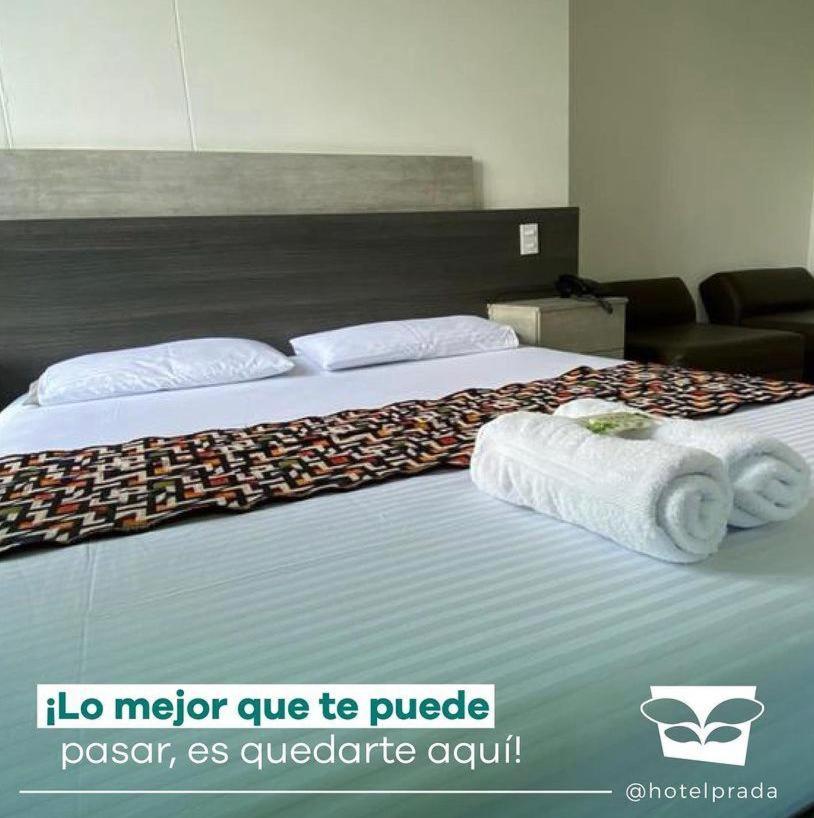 בלו Hotel Prada מראה חיצוני תמונה