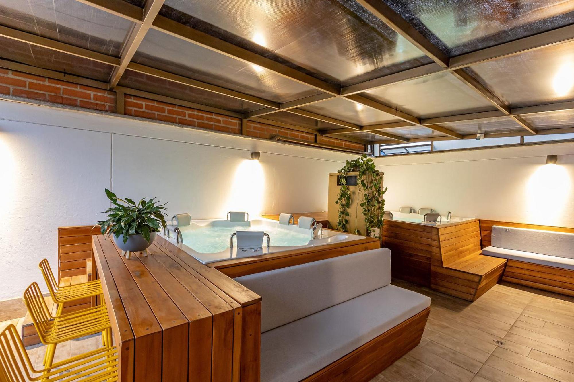 בלו Hotel Prada מראה חיצוני תמונה