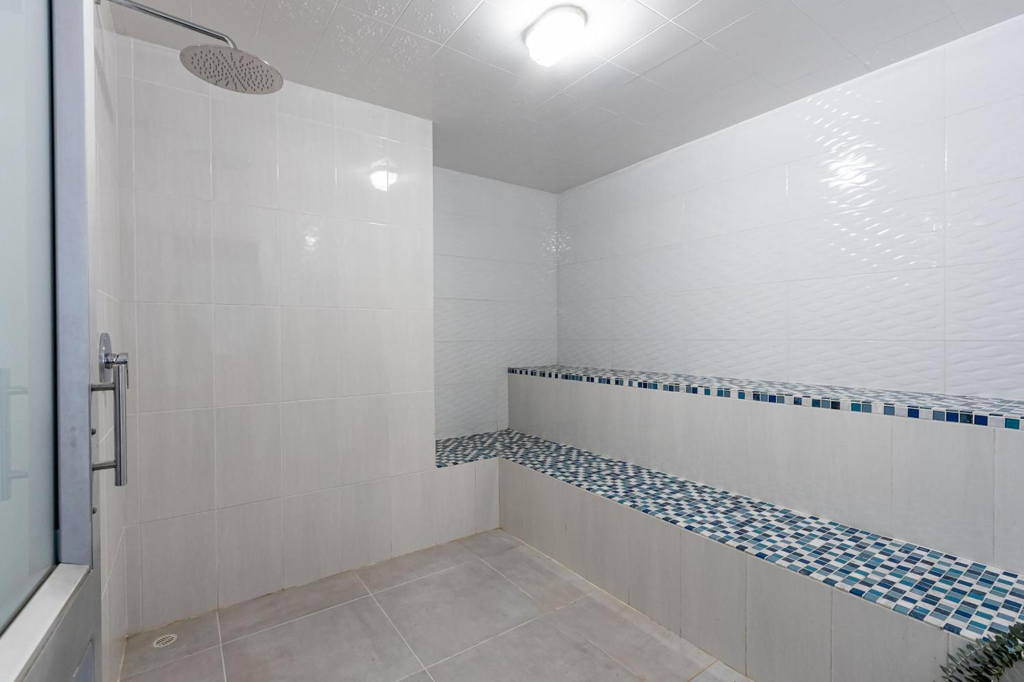 בלו Hotel Prada מראה חיצוני תמונה