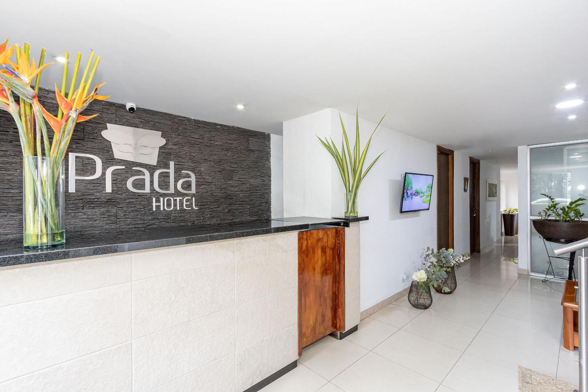 בלו Hotel Prada מראה חיצוני תמונה