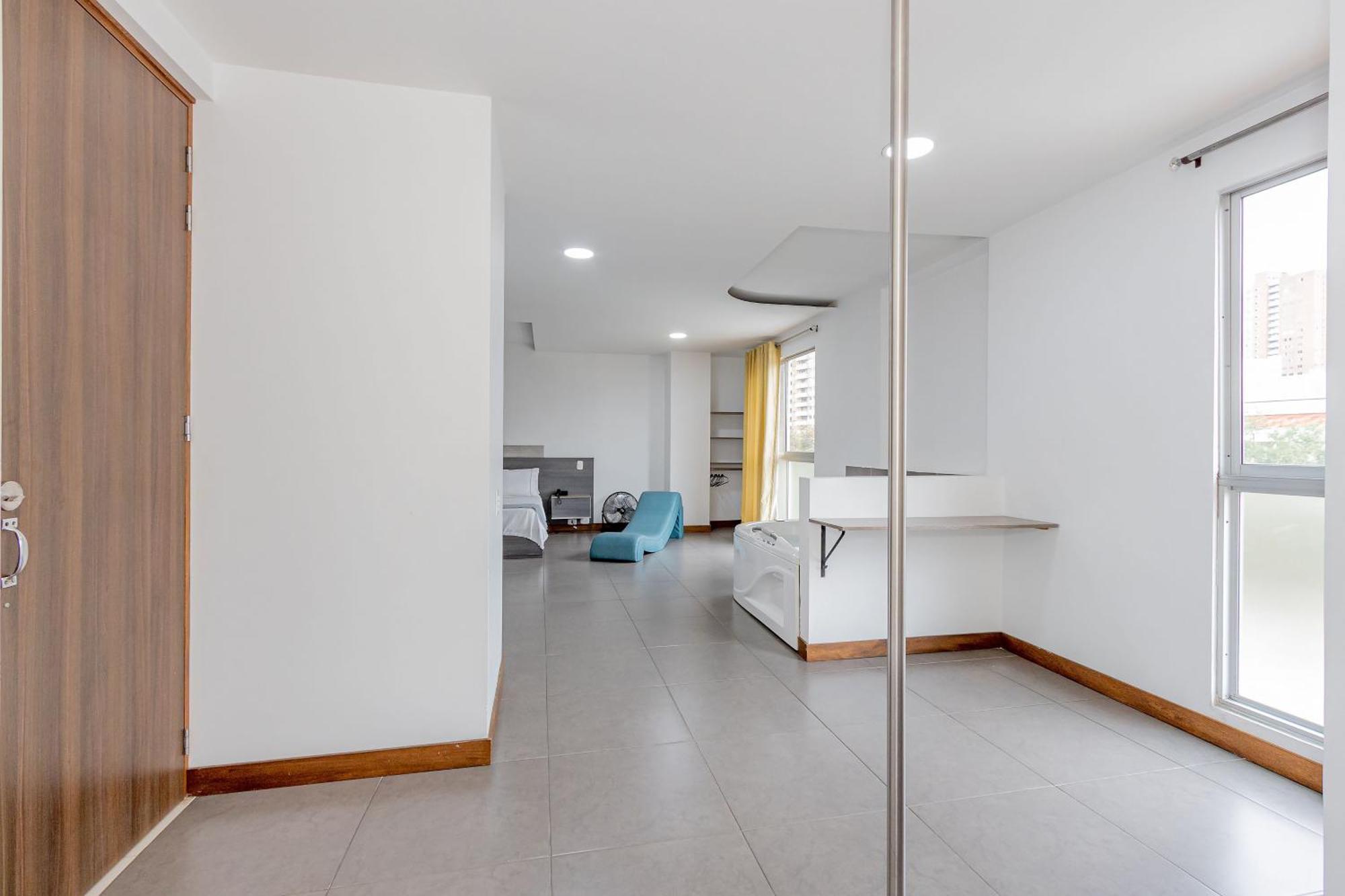 בלו Hotel Prada מראה חיצוני תמונה