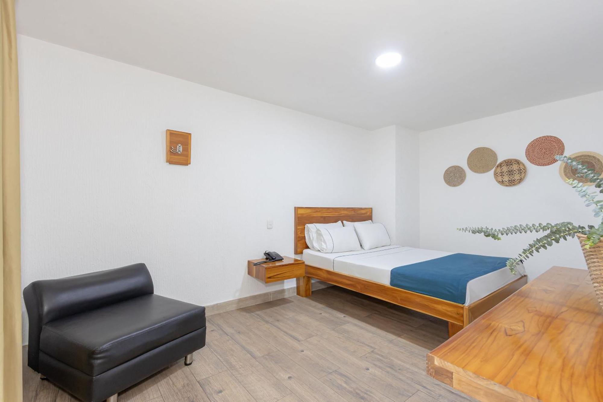 בלו Hotel Prada מראה חיצוני תמונה