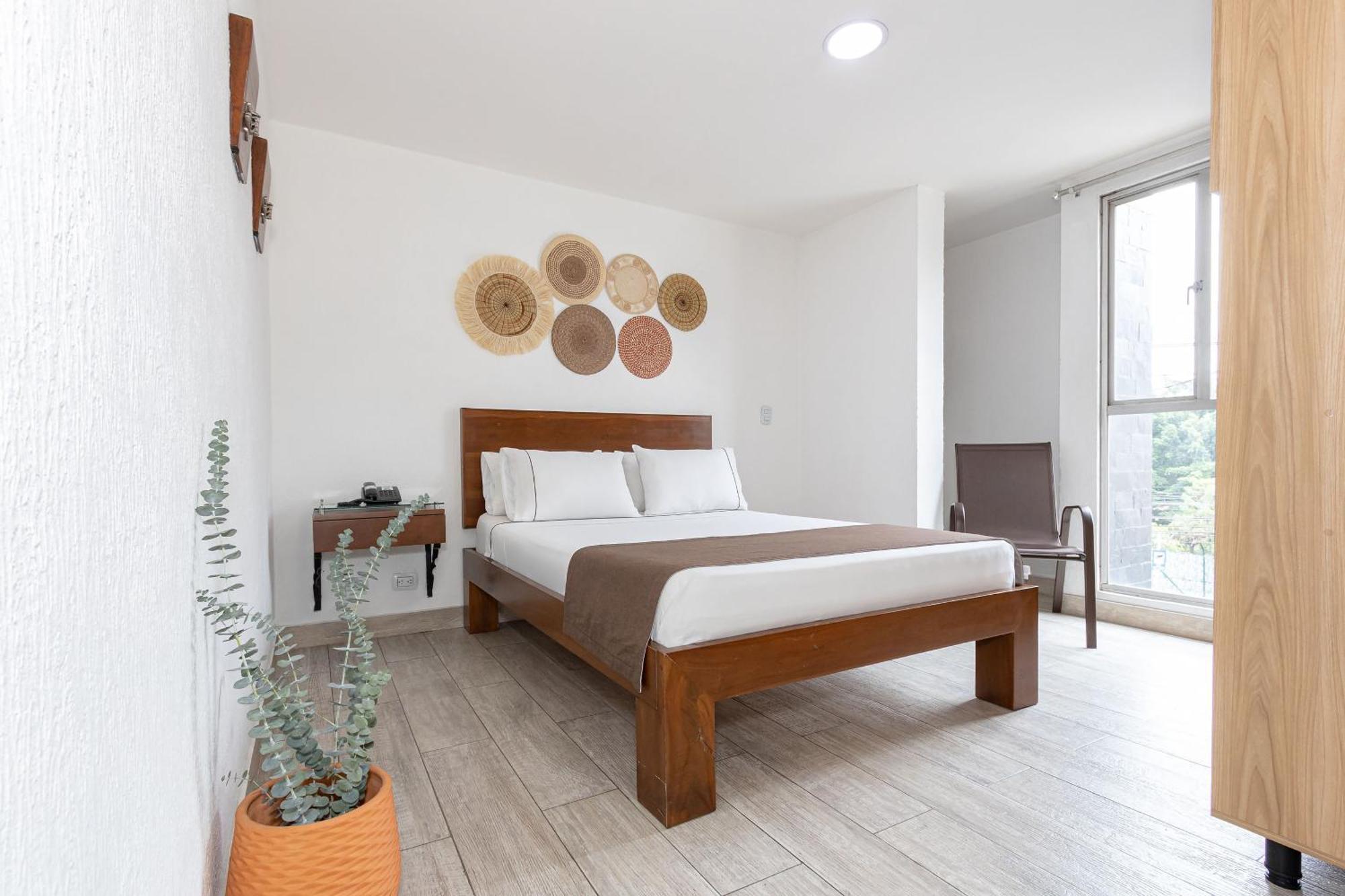 בלו Hotel Prada מראה חיצוני תמונה